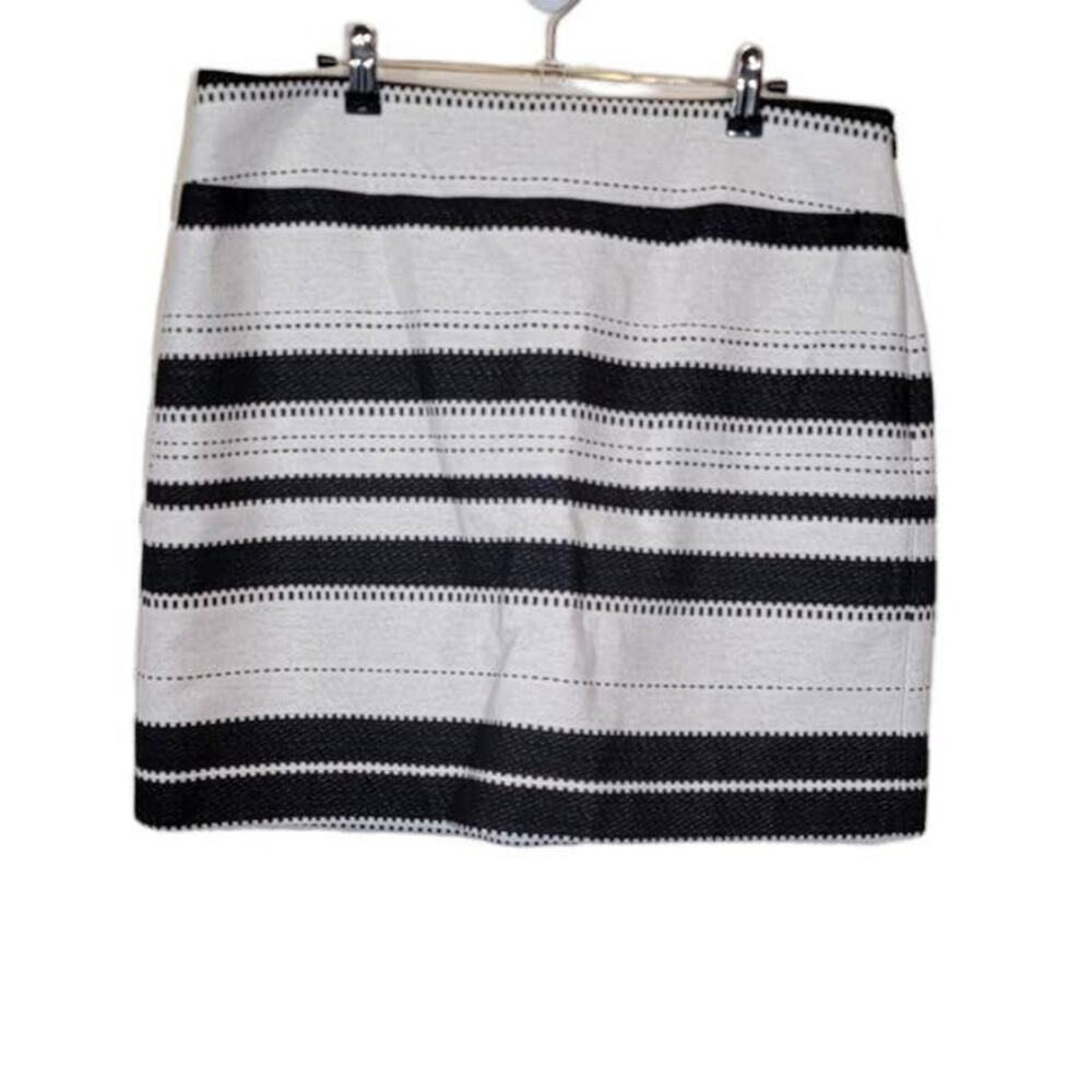 Ann Taylor LOFT Outlet NWT Striped Mini Skirt Cotton Blend Black White Size 12